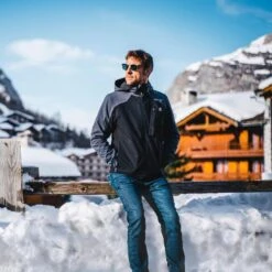 Dare 2b Diluent III Heren Hiking Waterdichte Jas - Zwart Grijs 10 Dare 2b Diluent III Heren Hiking Waterdichte Jas - Zwart Grijs -WarmeK Kleding Winkel diluent iii heren hiking waterdichte jas zwart grijs 3