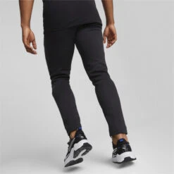 Evostripe Joggingbroek Heren PUMA -WarmeK Kleding Winkel evostripe joggingbroek heren puma 4