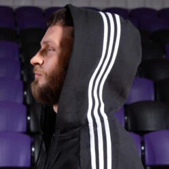 ADIDAS Hoodie Voor Fitness En Soft Training Heren Zwart -WarmeK Kleding Winkel hoodie voor fitness en soft training heren zwart 4