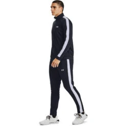 Trainingspak Under Armour Ua Emea, Zwart, Mannen 11 Trainingspak Under Armour Ua Emea, Zwart, Mannen -WarmeK Kleding Winkel trainingspak under armour ua emea zwart mannen 3